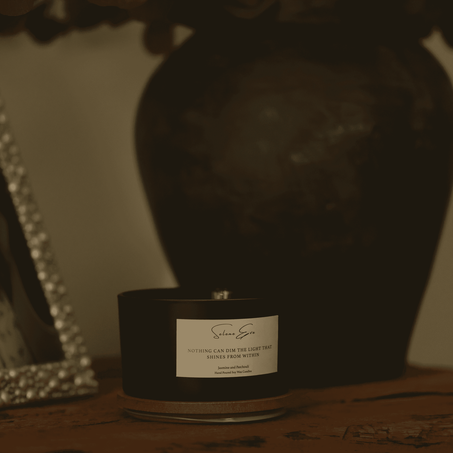 Jasmine & Patchouli Candle - Black