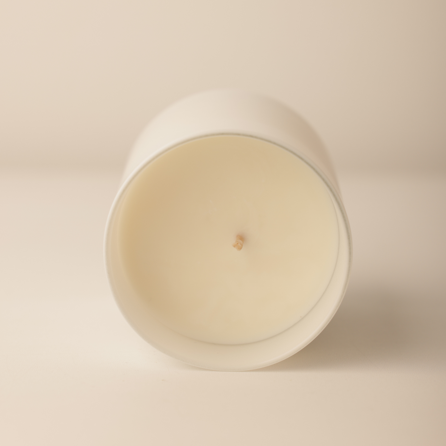 Frankincense & Myrrh Candle - White